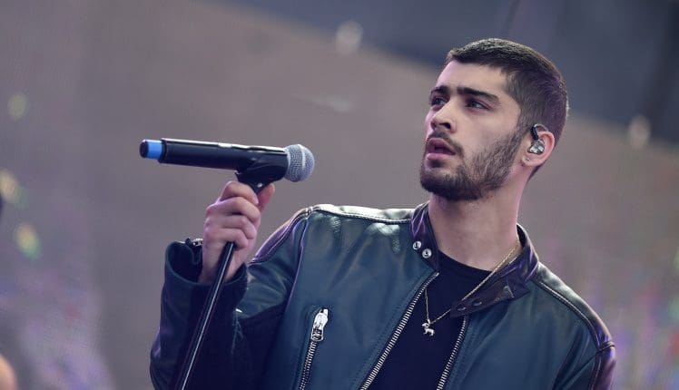 zayn malik on stage