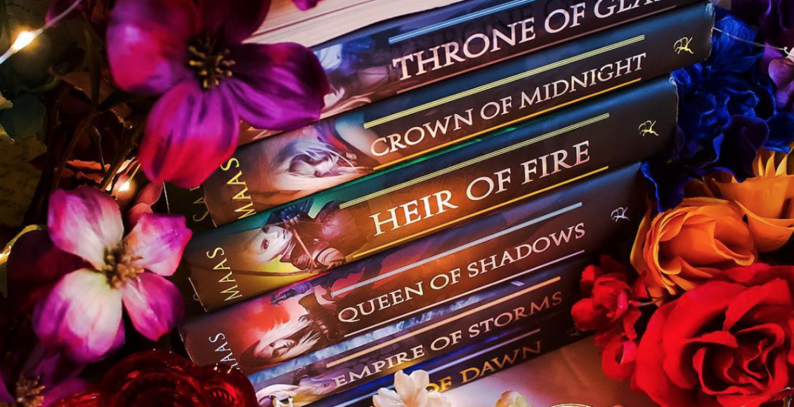 Sarah J Maas Interview