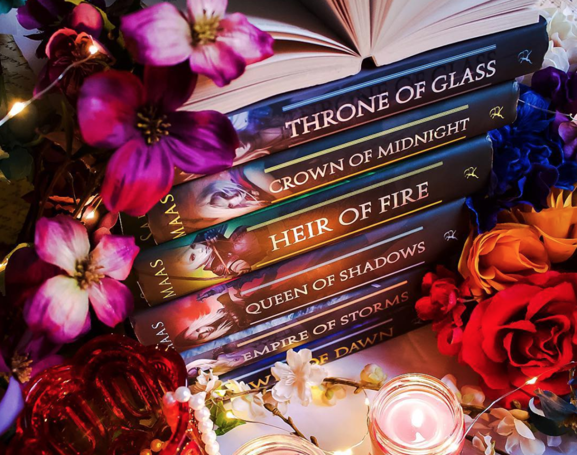 Sarah J Maas Interview