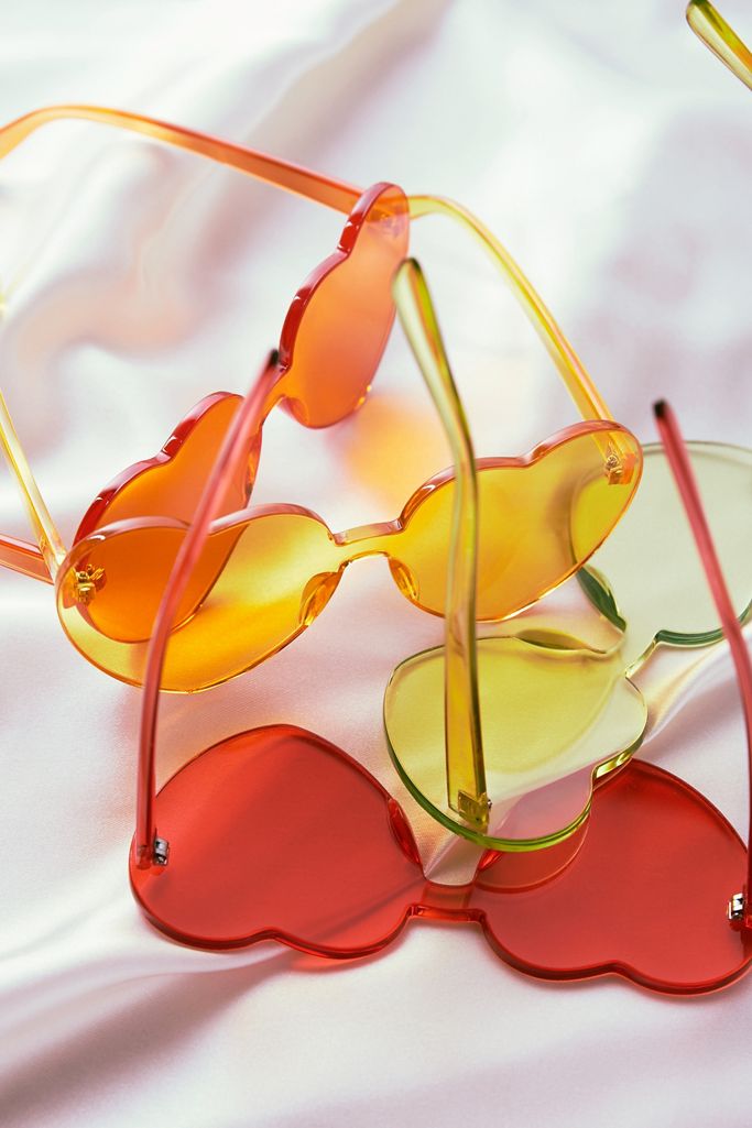 urban outfitters heart shaped sunglasses