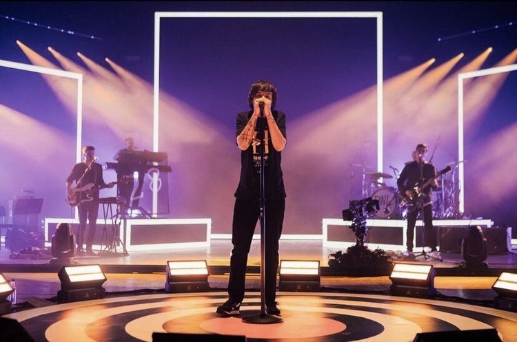 Louis Tomlinson Live From London