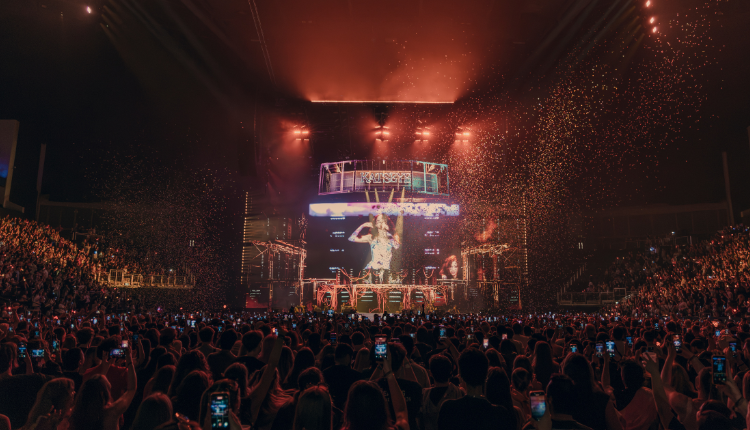 KATSEYE knows how to sell out an arena. Photo credit: Rahul Bhatt